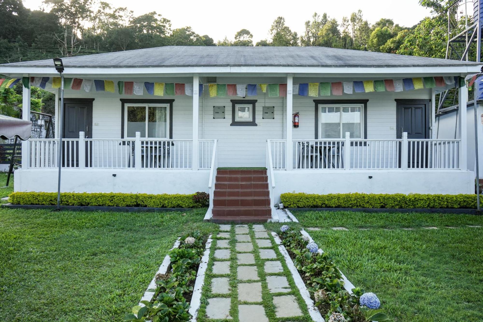 The Door To Nirvana Cottages Coonoor Exterior photo